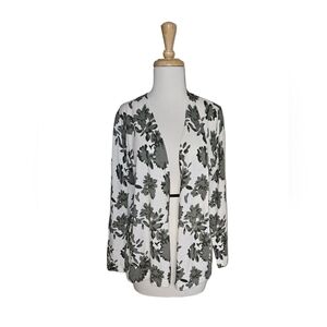 Magnolia Grace cardigan - Size Large